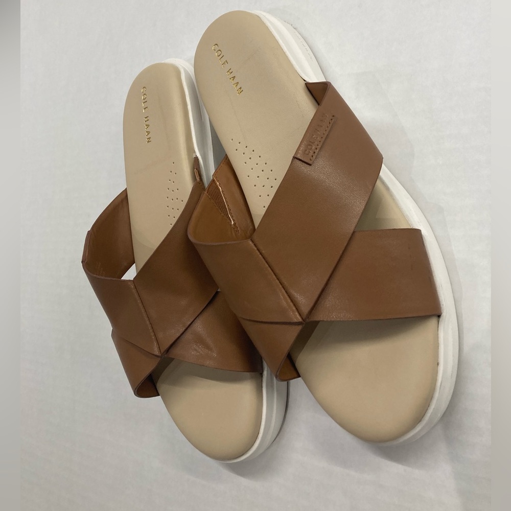 Cole Haan Grande 360 Brown Slides